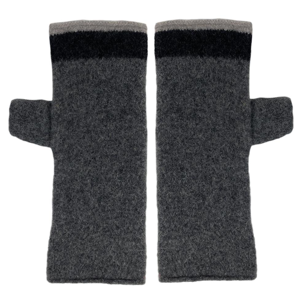 byron gloves.jpg